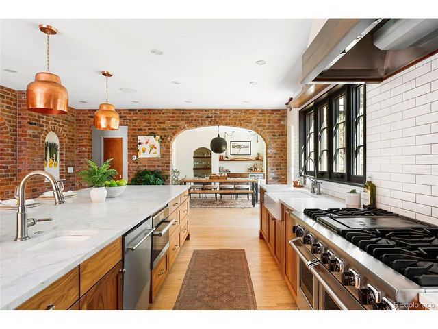 370 Ivy St, Denver, CO 80220