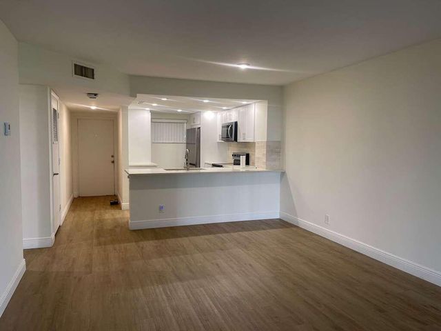 1200 NW 87th Avenue 115, Coral Springs, FL 33071