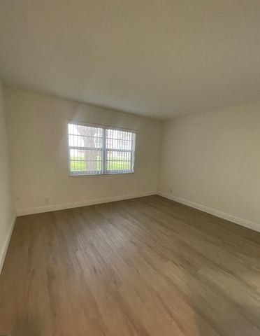 1200 NW 87th Avenue 115, Coral Springs, FL 33071