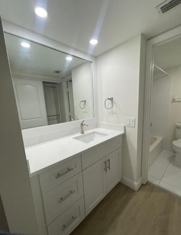 1200 NW 87th Avenue 115, Coral Springs, FL 33071