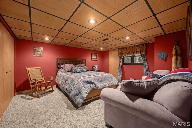 7467 Walshville Trail, Hillsboro, IL 62049