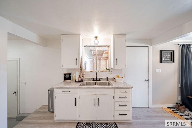 609 1st W, Ririe, ID 83443