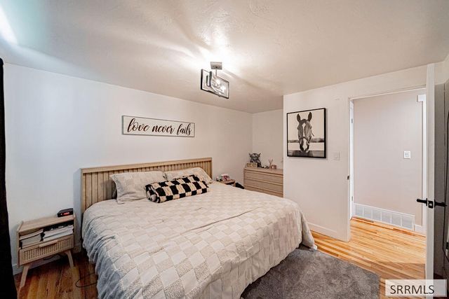 609 1st W, Ririe, ID 83443