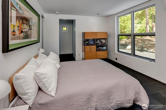 26222 SE 152nd St, Issaquah, WA 98027