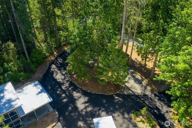 26222 SE 152nd St, Issaquah, WA 98027