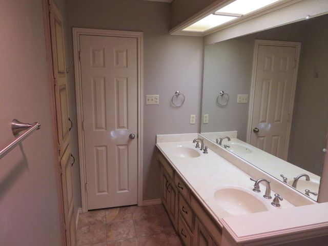 5106 1st Place, Lubbock, TX 79416