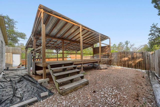 2705 Cory LN, Spicewood, TX 78669
