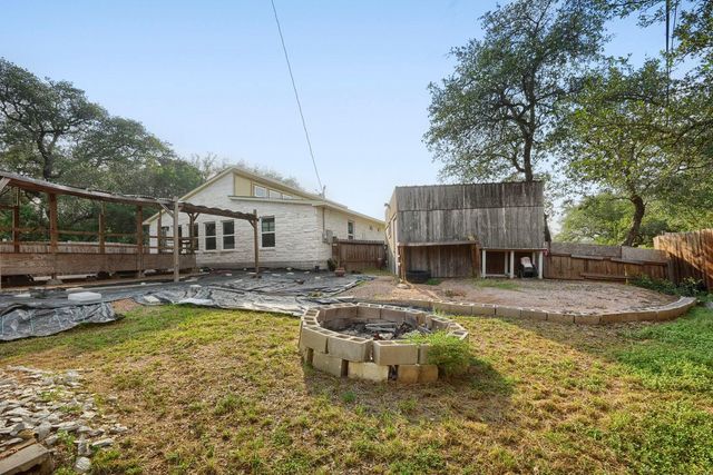 2705 Cory LN, Spicewood, TX 78669