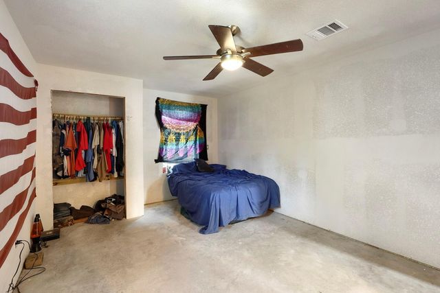 2705 Cory LN, Spicewood, TX 78669