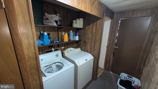 300-300C HORSESHOE TRAIL RD, Denver, PA 17517