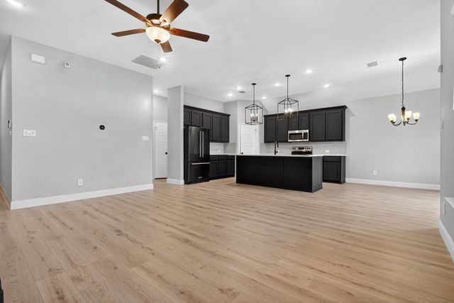 430 Wilkerson Lane, Justin, TX 76247