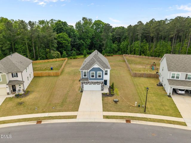 337 Winding Creek Drive, Lillington, NC 27546