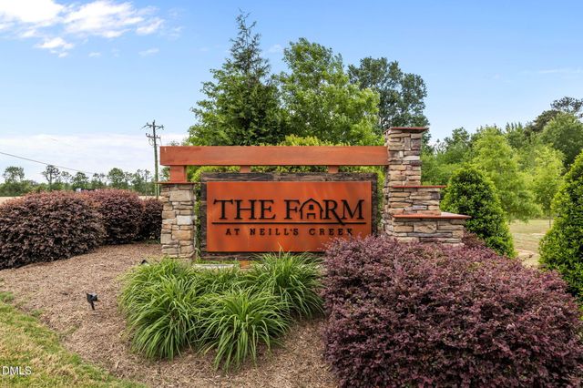 337 Winding Creek Drive, Lillington, NC 27546