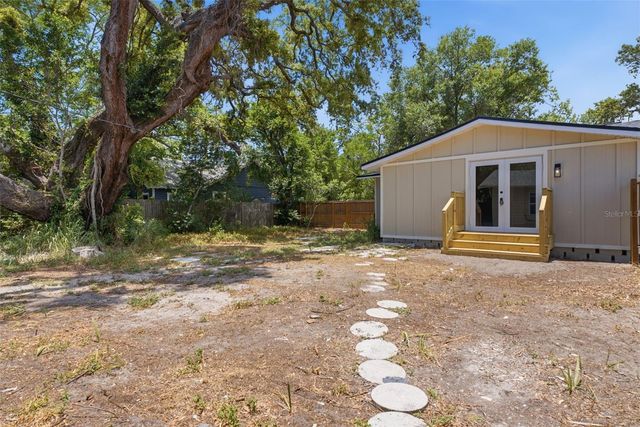 1700 SCRANTON STREET S, St Petersburg, FL 33711