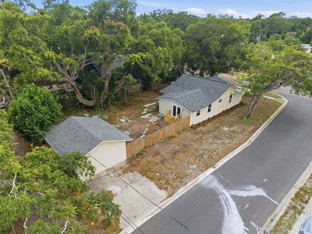 1700 SCRANTON STREET S, St Petersburg, FL 33711