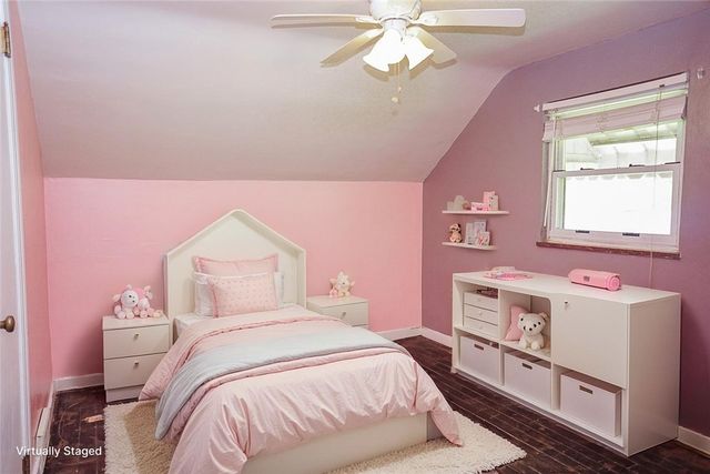 434 Mary St, Jeannette, PA 15644