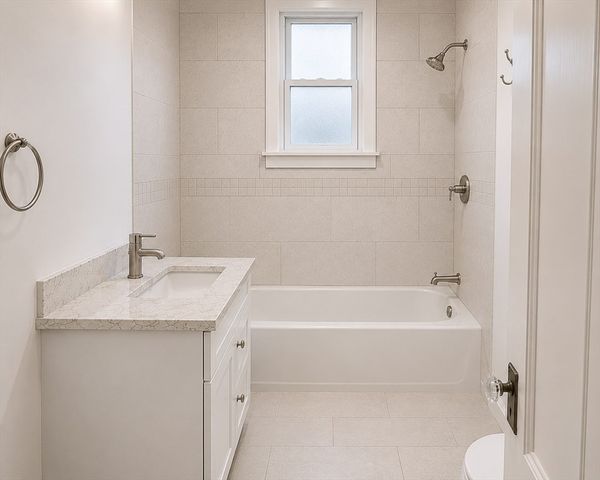 118 Inman St 3, Cambridge, MA 02139