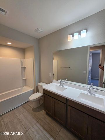 7128 W Coles Road, Laveen, AZ 85339