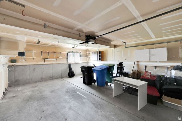 6796 S CYCLAMEN DR, West Jordan, UT 84081