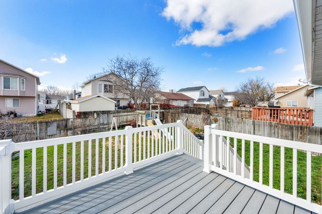 6796 S CYCLAMEN DR, West Jordan, UT 84081