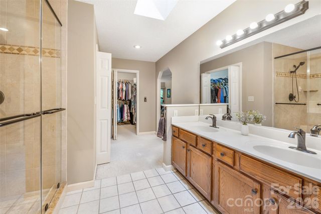 31 Hillcreek Drive, Asheville, NC 28804