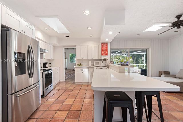 19950 NE 24th Avenue 1, Miami, FL 33180