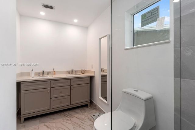 19950 NE 24th Avenue 1, Miami, FL 33180