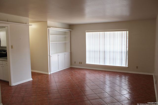 8401 N New Braunfels Ave Apt 109, San Antonio, TX 78209