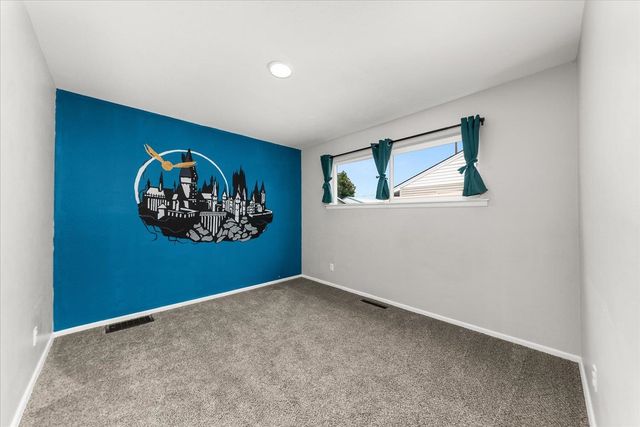 2515 N Julia St, Spokane, WA 99217