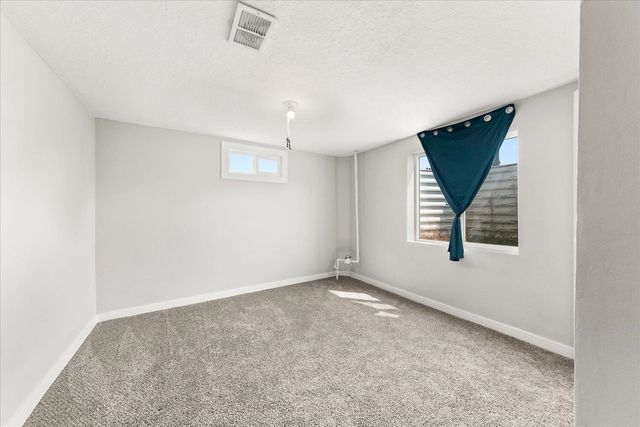2515 N Julia St, Spokane, WA 99217