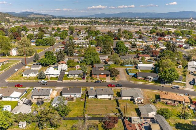 2515 N Julia St, Spokane, WA 99217