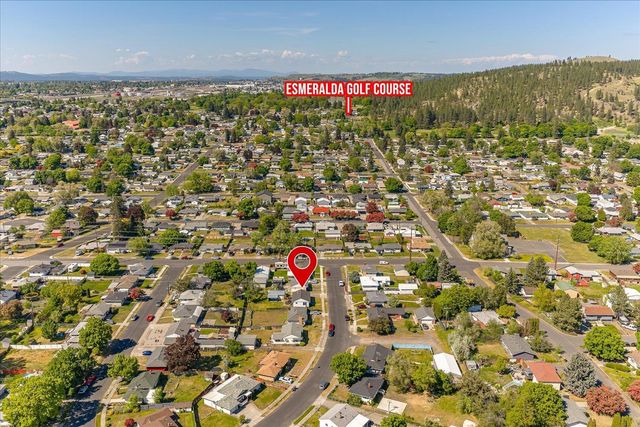2515 N Julia St, Spokane, WA 99217