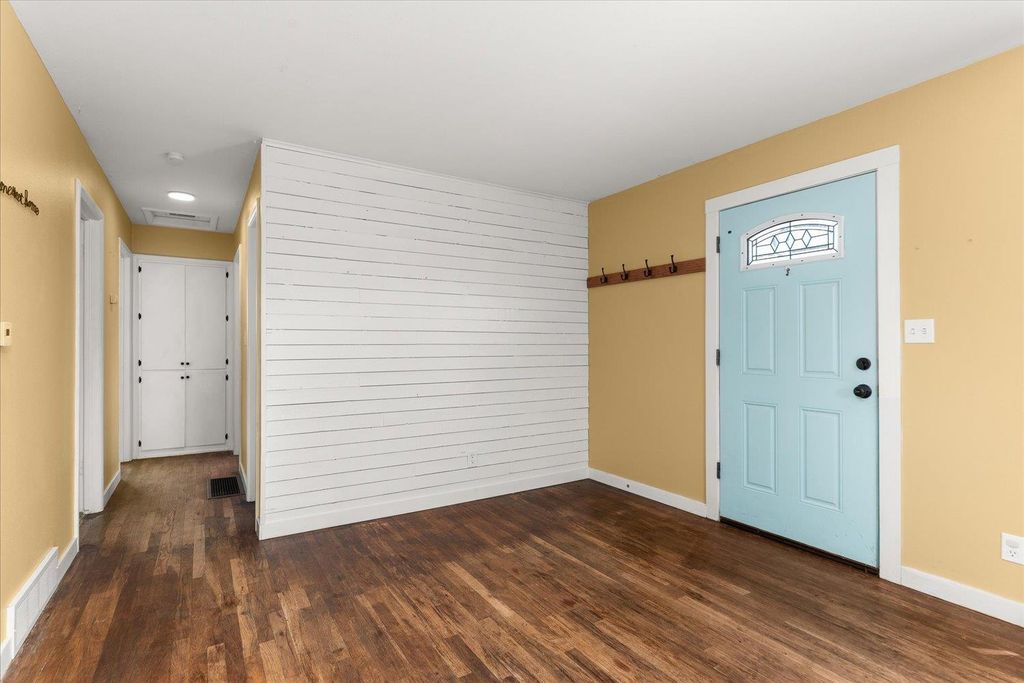 2515 N Julia St, Spokane, WA 99217 photo 2