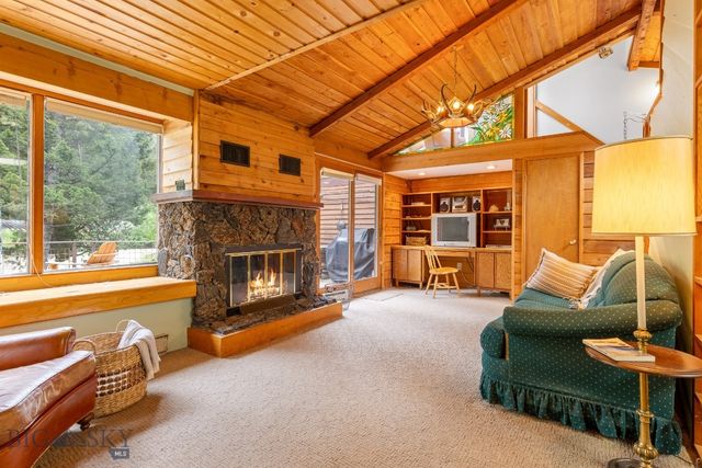 140 Luhn, Gallatin Gateway, MT 59730