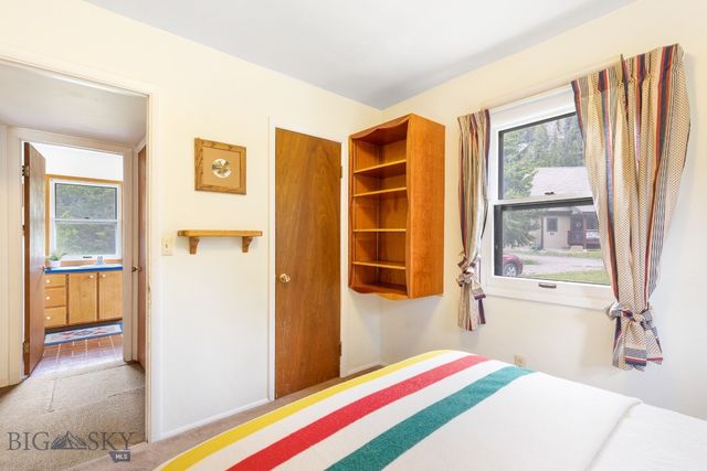 140 Luhn, Gallatin Gateway, MT 59730