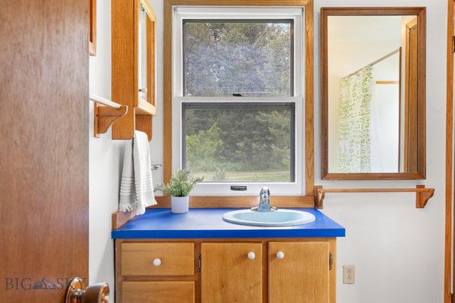 140 Luhn, Gallatin Gateway, MT 59730