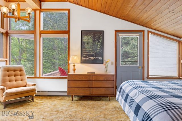 140 Luhn, Gallatin Gateway, MT 59730