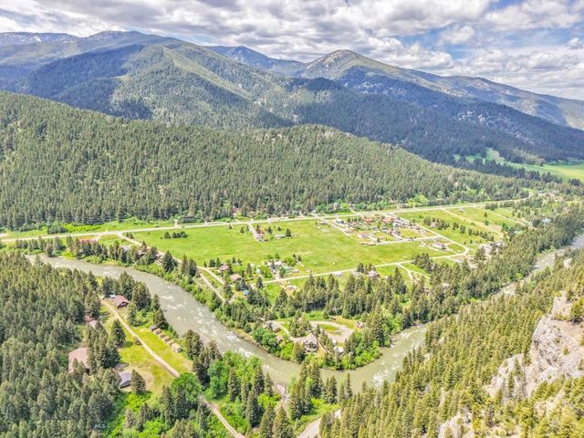 140 Luhn, Gallatin Gateway, MT 59730