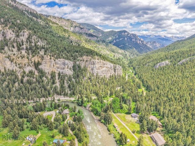 140 Luhn, Gallatin Gateway, MT 59730