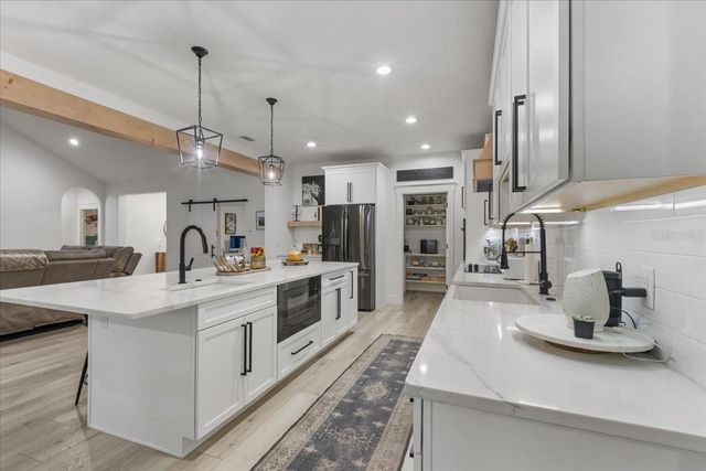 9061 KATHERINE WAY, Fanning Springs, FL 32693