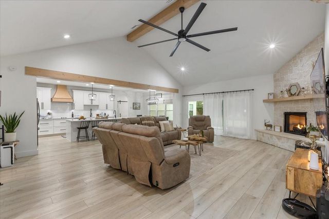9061 KATHERINE WAY, Fanning Springs, FL 32693
