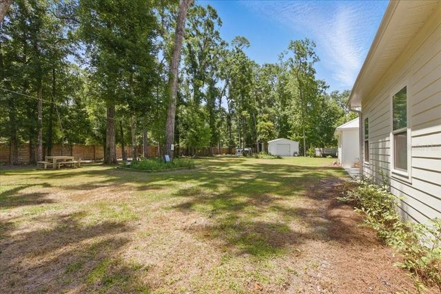 9061 KATHERINE WAY, Fanning Springs, FL 32693