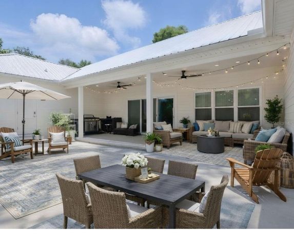 9061 KATHERINE WAY, Fanning Springs, FL 32693
