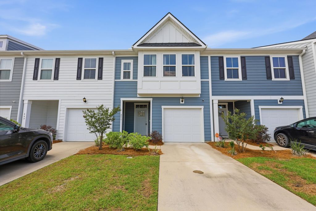 Image 1 of property listing at 451 Trotters, Moncks Corner, SC 29461