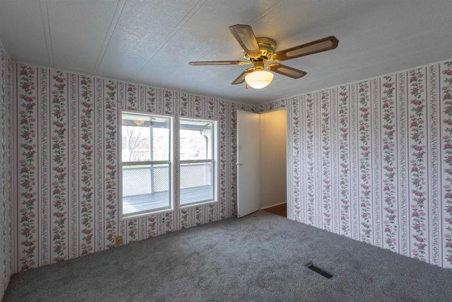 10505 Red Bud, New London, TX 75682