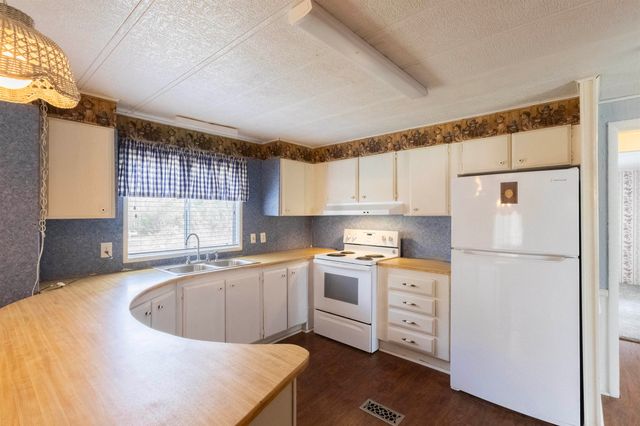 10505 Red Bud, New London, TX 75682