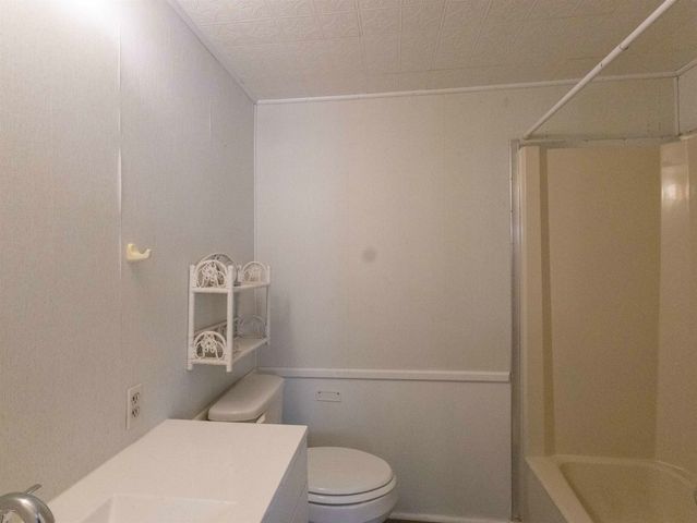 10505 Red Bud, New London, TX 75682