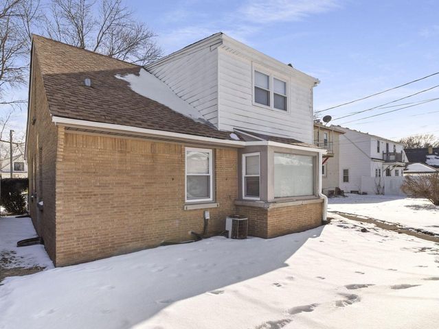 3893 N 40th STREET, Milwaukee, WI 53216