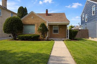 3893 N 40th STREET, Milwaukee, WI 53216