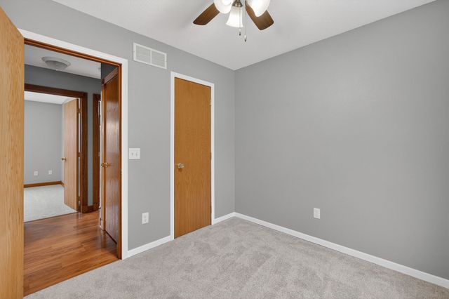 318 Fleetwood Drive, Des Moines, IA 50315